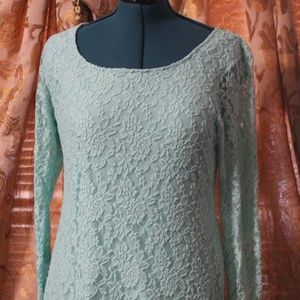 BONGO Floral Lace Ruffle Bottom Long Sleeve Dress